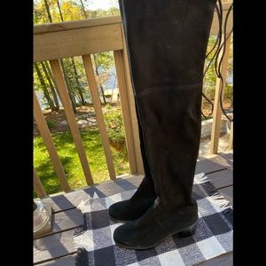 Stuart Weitzman Tieland over the knee boots